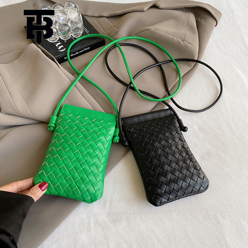 TB BHULAMTE Cross-border Super Popular Handwoven Small Bag for Women 2025 New High-end Versatile Commuter Vertical Crossbody Designer s bag Phone Bag