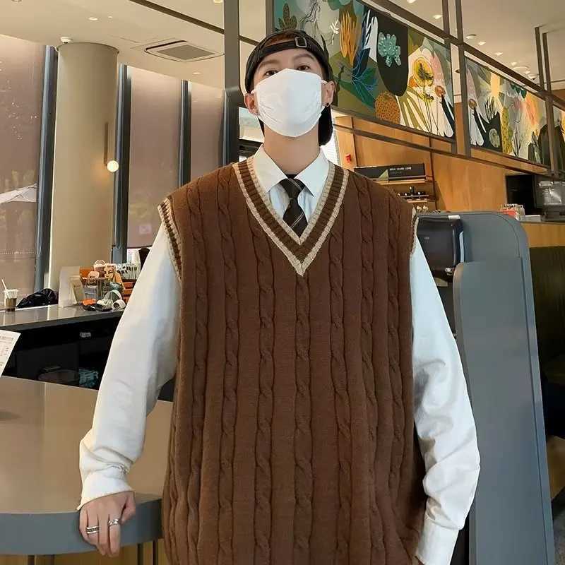 Sweater Vest Men V Neck Sleeveless Knitted Vests Tops Coats Knit Sweaters Splice Casual Loose Top Regular Autumn WinterXJ250904