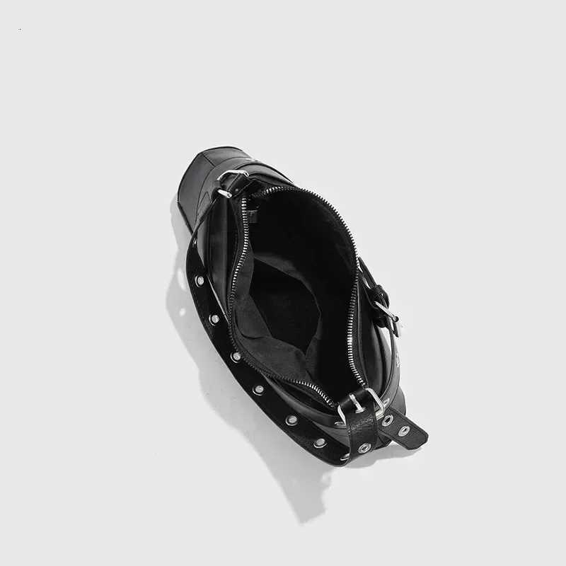 Vintage Belts Deco Women Shoulder Bags Designer Armpit Bag Punk Motorcycle Bag Pu Leather Lady Handbag Z250903