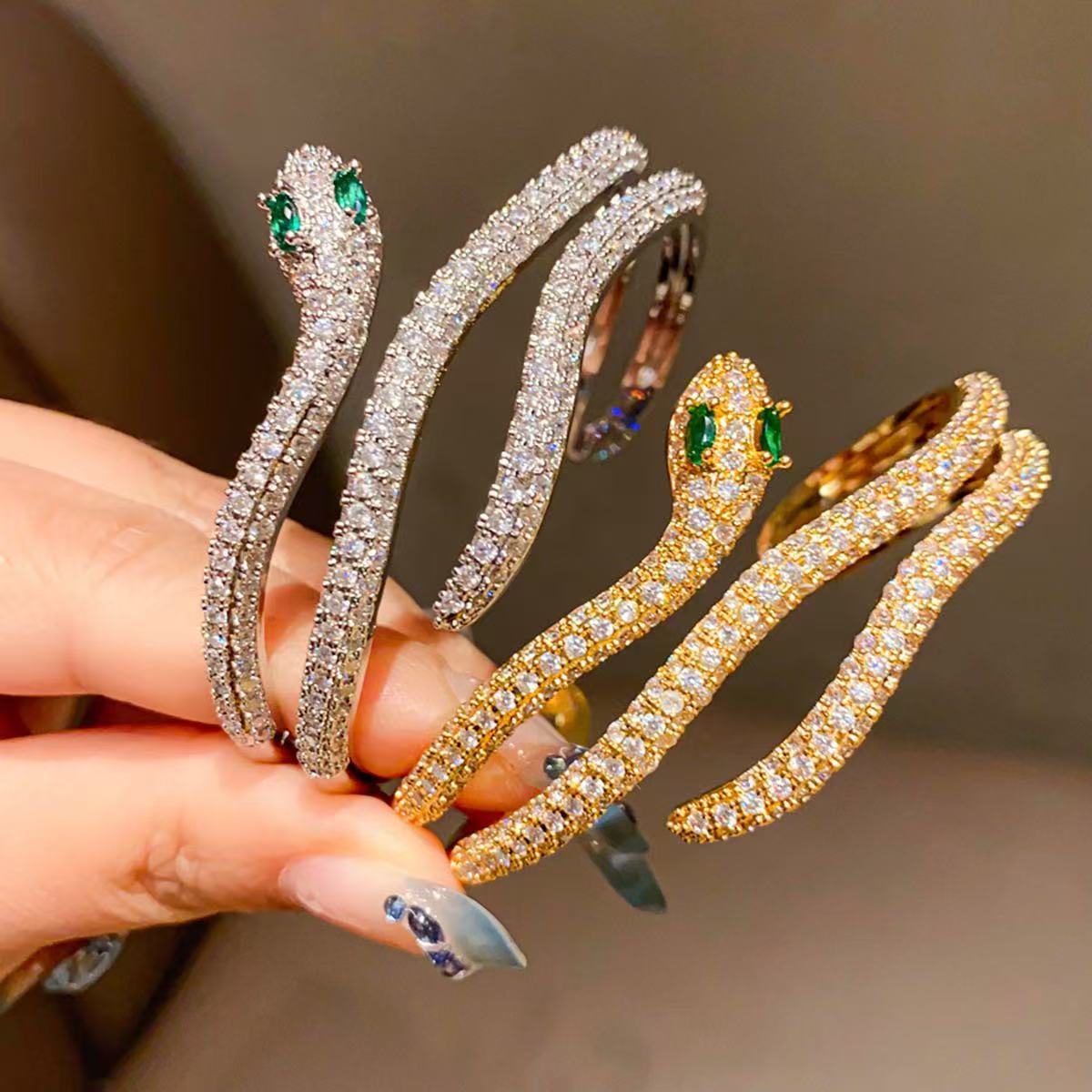18k gold electroplated zircon snake shaped open bracelet with a luxurious and high-end feel