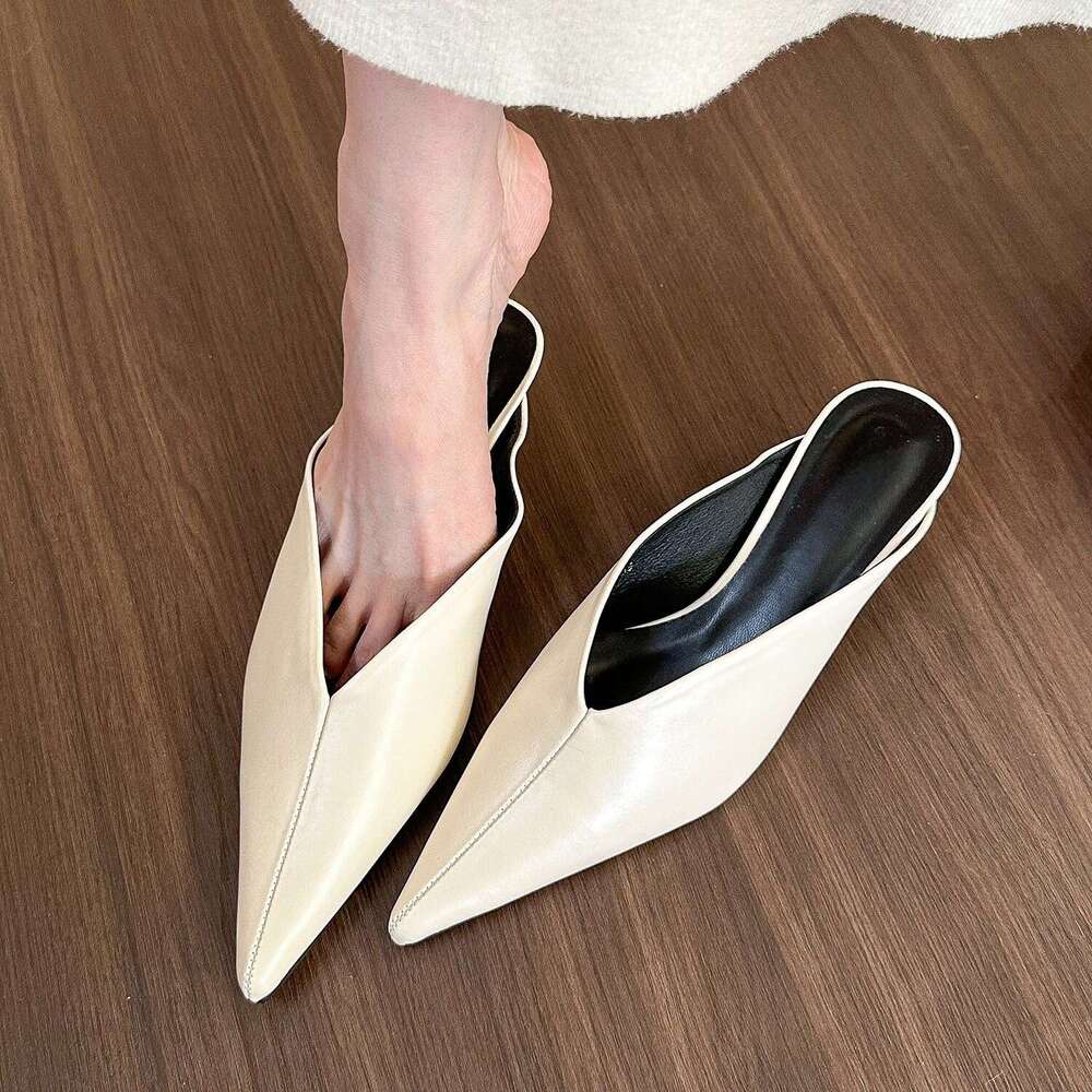 35-42 Plus Size Designer Shoe Super Slimming Pointed Toe for Women Outdoor Wear Spring/Summer 2025 Thin Heel Mules