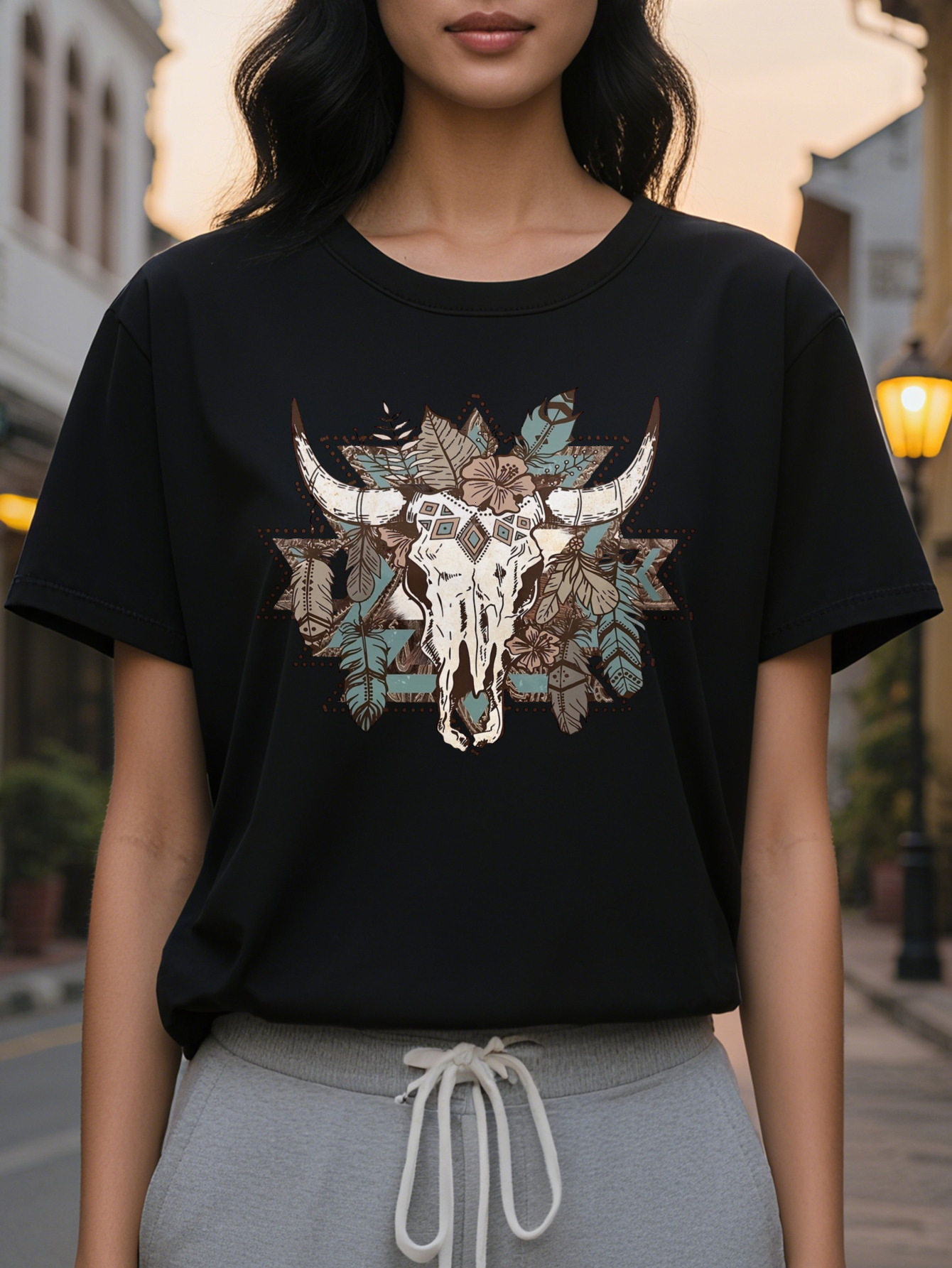 bull skull print T-shirt, short sleeve, round neck, casual top for summer and spring women