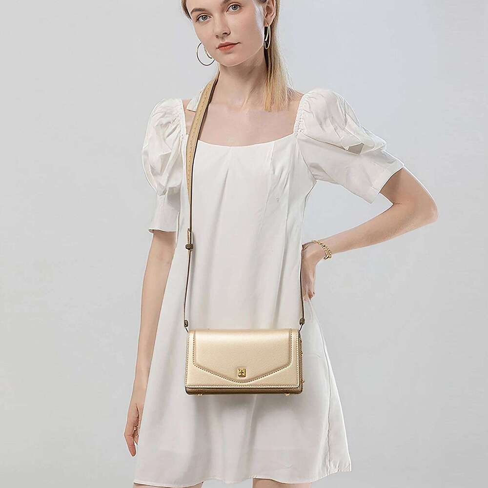 Fashion Classic Women's Chain Bag 2025 Letter Design Elegant Solid Color, Suitable for Fashionable Women