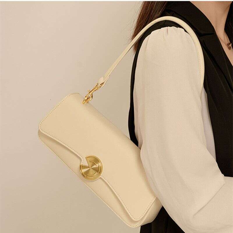 New Autumn Genuine Leather Shoulder Women's Crossbody High-End Hand-Held Baguette Cowhide Underarm Bag Fd62140196