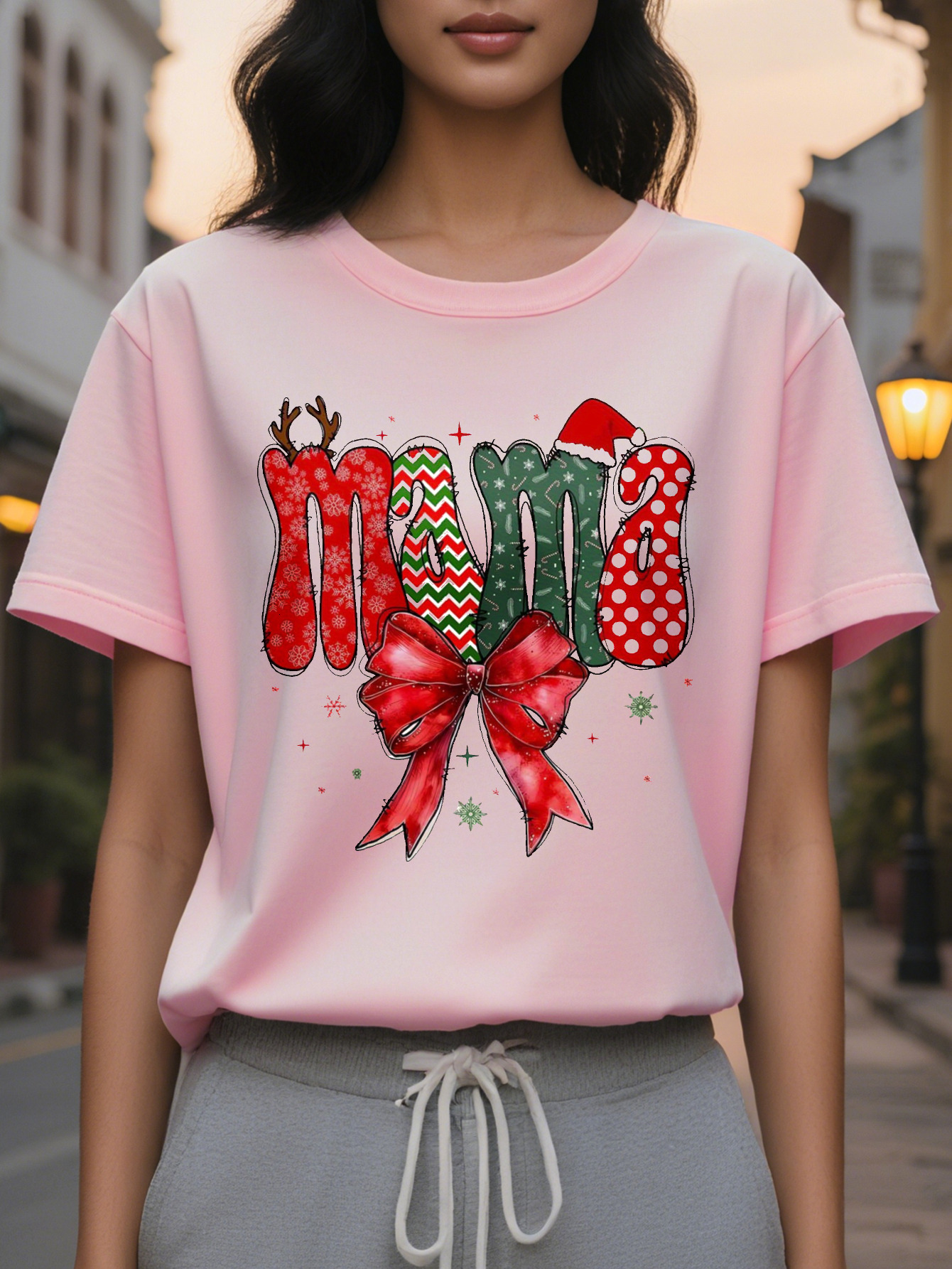 An elegant women's T-shirt with Mom Christmas letters, round neck, cotton knit, casual top for autumn and winter