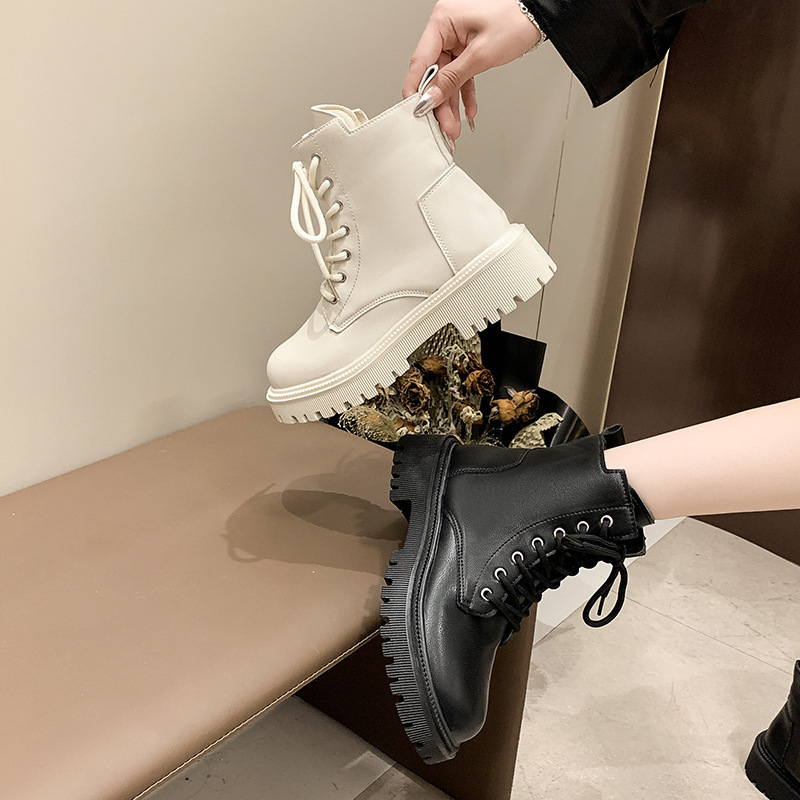 Hot free shipping designer boots for womens Martin Boots black white Winter versatile high top British style thick soled Martin boots