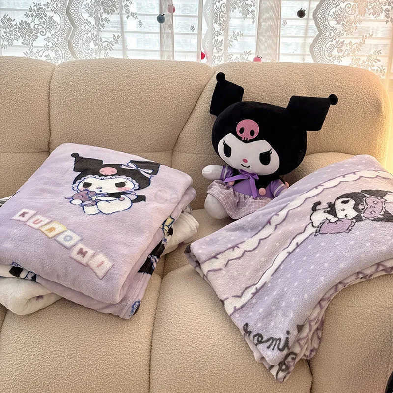 Sanrio Hello Kitty Double Sided Milk Velvet Blanket My Melody Kuromi Cinamonroll Sofa Air Conditioning Blanket Quilt Bed Sheets L250904