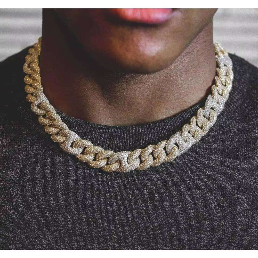 Hip Hop Moissanite Iced Out Dia 10mm Sier Cuban Link Chain for Men