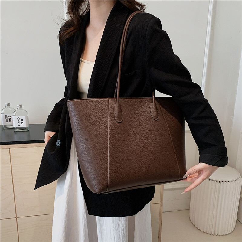 2025 new large capacity soft surface retro bucket bag luxury bag shoulder bag designer bag women shoulder bag crossbody bag