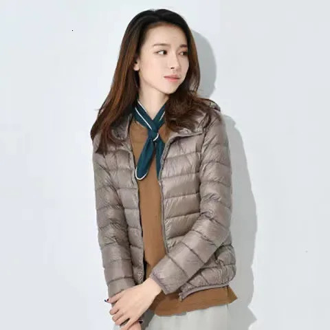 Womens Short Lightweight Cotton Jacket Tailored Down Korean Thin and Versatile Girls 250905