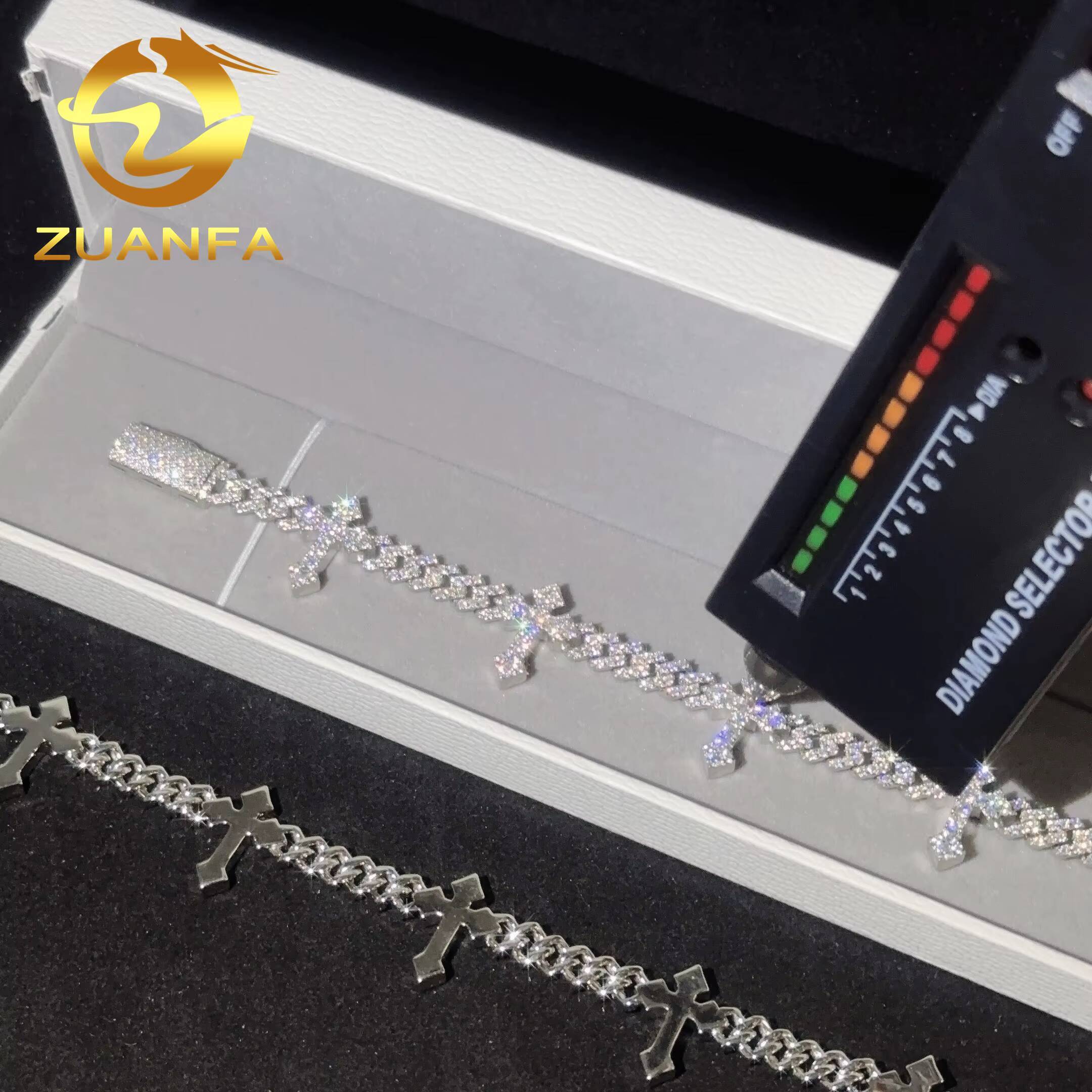 Iced Out Cross Design Moissanite Cuban Chain Bracelet 6mm Hip Hop Bracelet 925 Silver Cuban Link Bracelet Rapper Jewelry