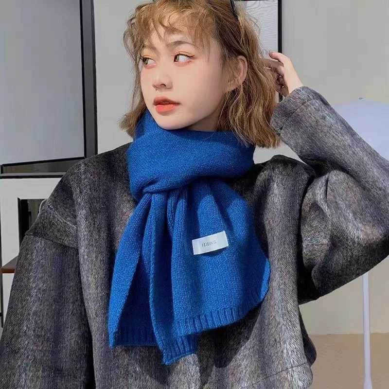 New Versatile Solid Knitted Scarf Women Men Autumn Winter Korean Stylish retro Warm Small Scarfves Unisex Soft Warm Muffler GirlXJ250905
