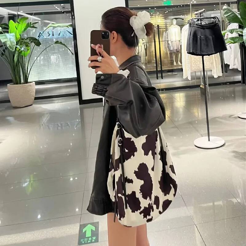 Oversize Satin Tote Bags for Soft Silk Shoulder Designer Black Handbags Large Shopper Purses 2024 New Women Bag