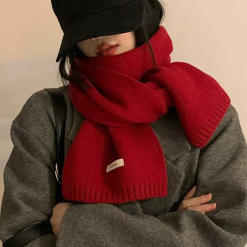 2024 New Knitted Red Scarf Women Winter Simple Classic Solid Color Wrs Men Couple Scarf New Soft Warm Thermal Wool MufflerXJ250905