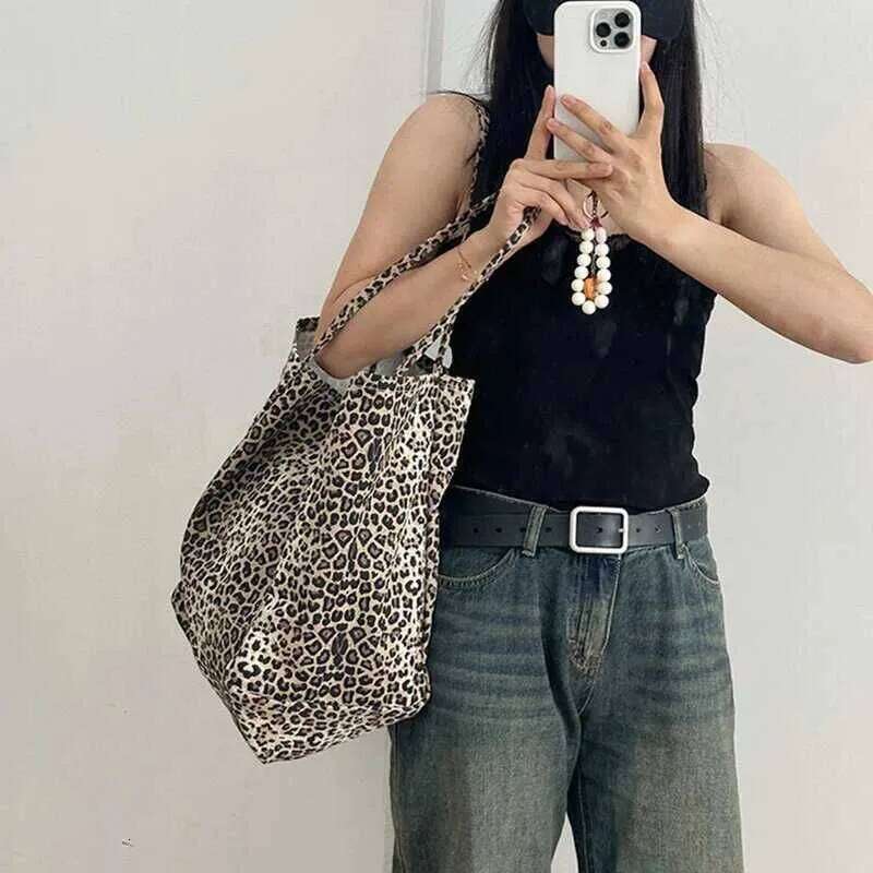 Fi Wens Leopard Pattern Crossbody Handbag Large Capacity Shopping Simple Canvas Fem Bag Y241109
