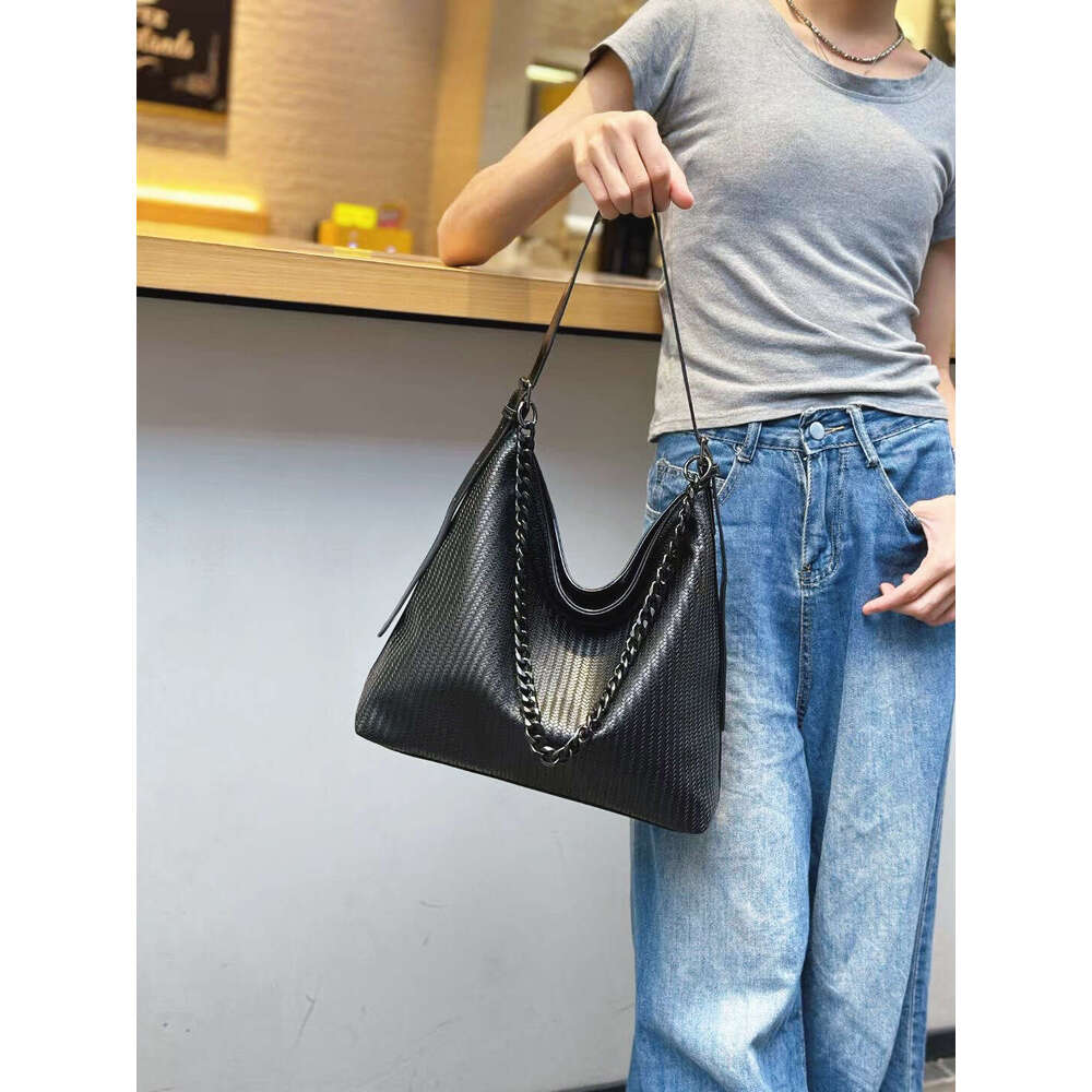 2025 Fashion Women's Korean Style Commuting Large Capacity Tote Spring Summer Niche Shoulder Crossbody Bag