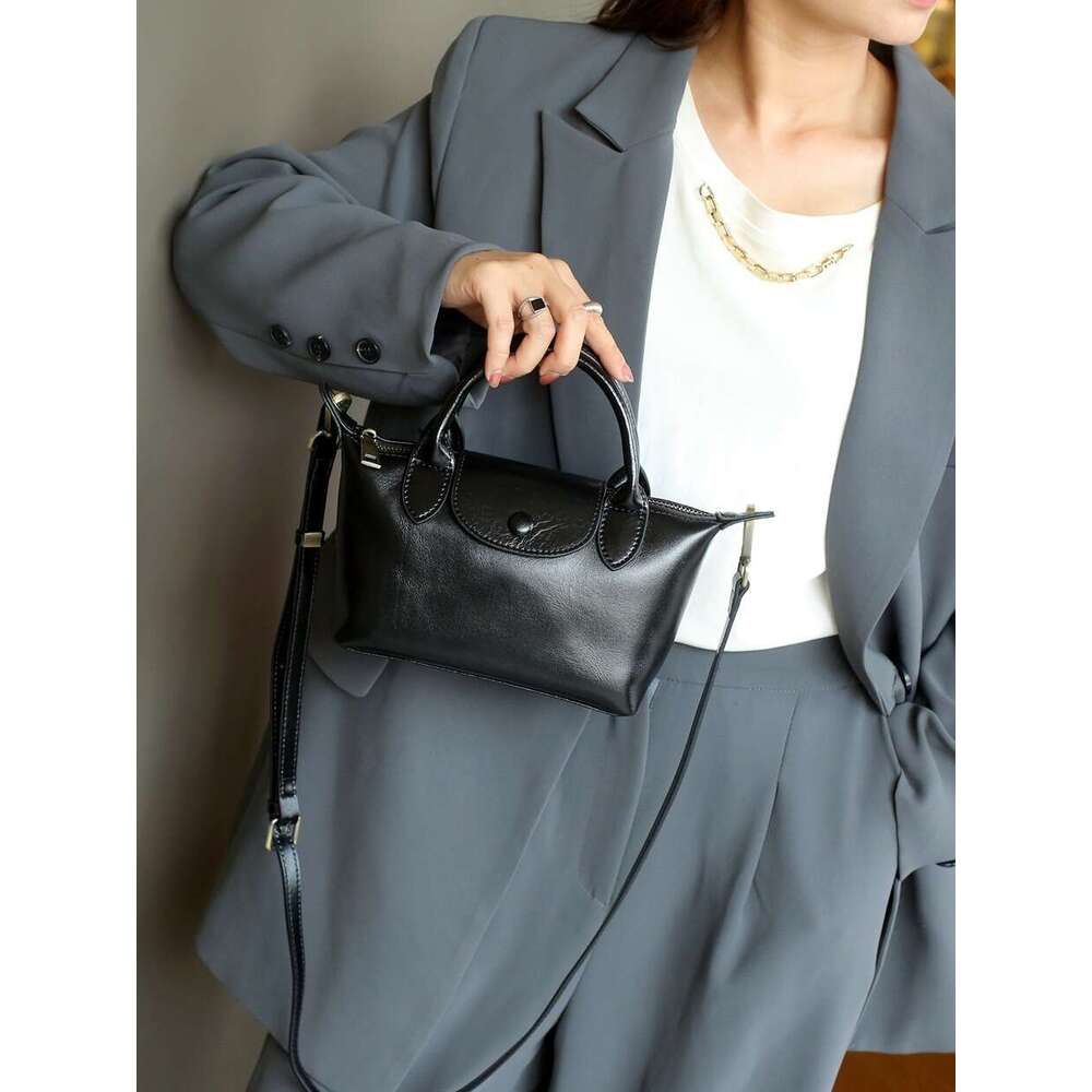 New Top Layer Vegetable Tanned Dumpling Versatile Women's Crossbody Small Bag Genuine Leather Handbag 77158