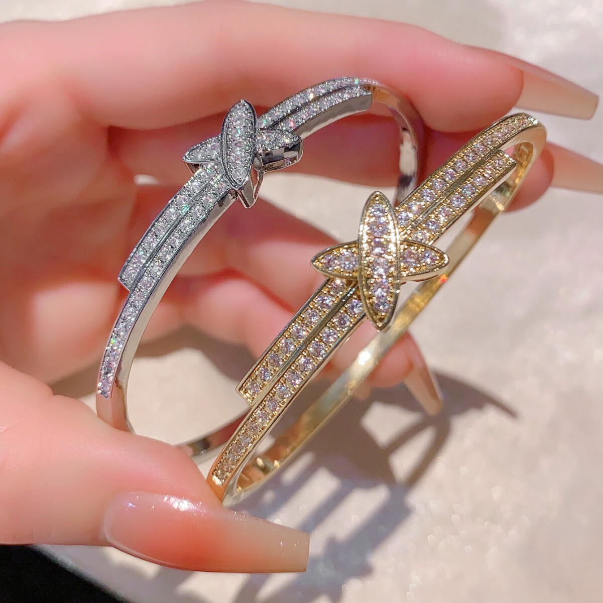 Luxury Brand Designer Jewelry 18K Gold Cross Bracelet For Women With Copper Micro Inlay, Platinum Plated K Gold, X Inlaid With Diamonds, Fashionable A