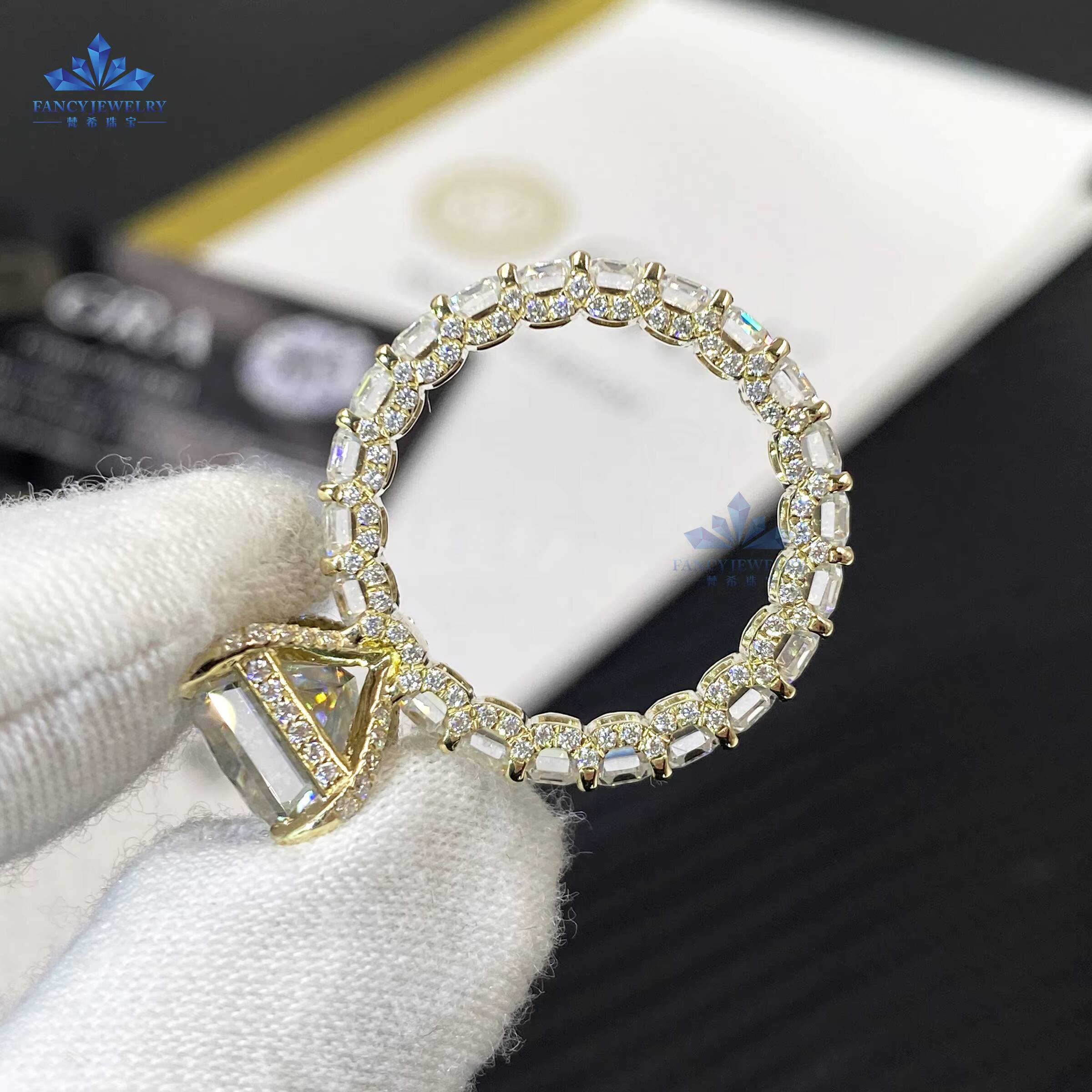 Factory Price 925 Silver Stackable Ring 3x4mm Emerald Cut and 5CT 9x11mm Radiant Cut Moissanite Ring Set for Engagement