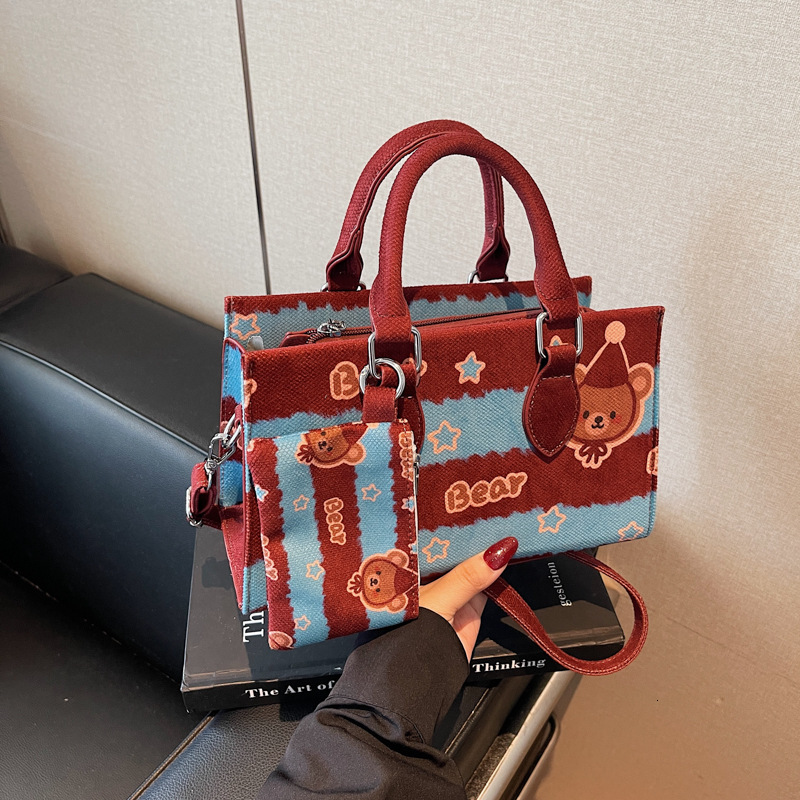 Designer's popular leopard print women's crossbody bag 2025 new retro cartoon handbag fashionable multifunctional shoulder bag