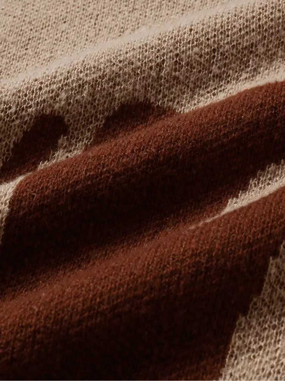 Womens and Mens Long SLeeve Drop Shoulder Crewneck Couple Sweater Jacquard Knitted Fabric Z250905