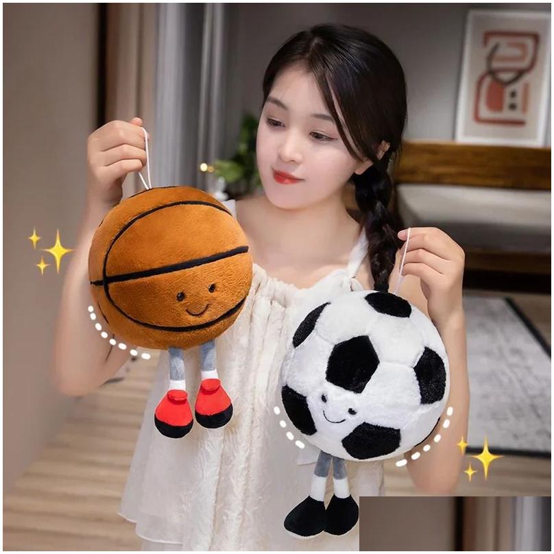Plush Dolls 25Cm Cute Football Basketball Doll Teddy Sports Pillow Fun Shape Cushion Childrens Gift Cup Ball Toy Drop De Ot4Pm XJ260303