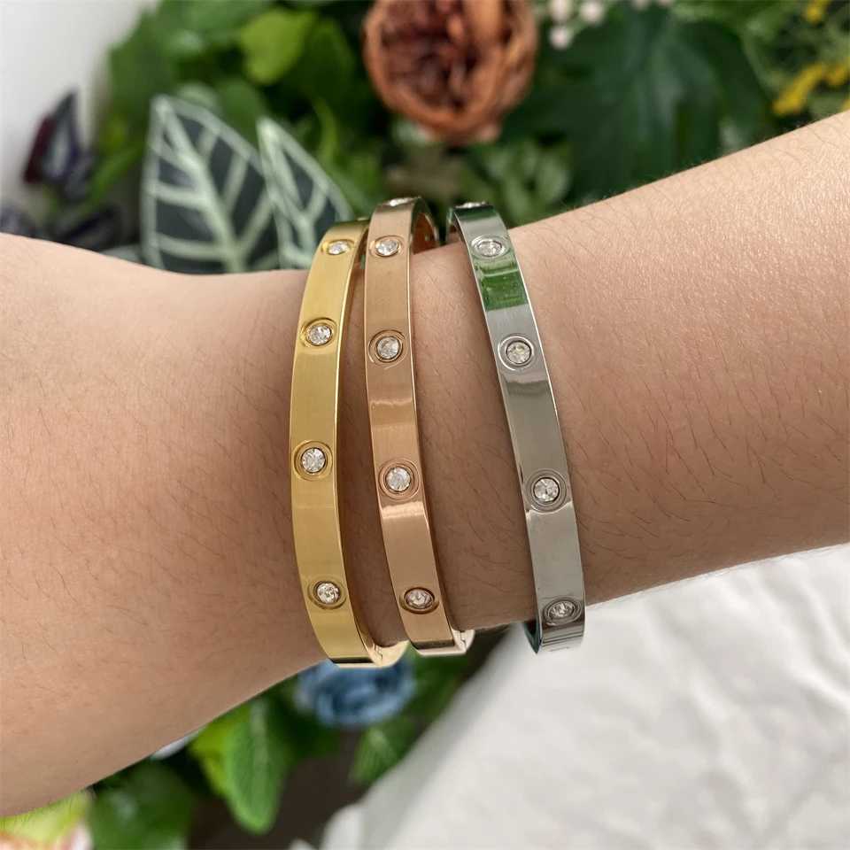 luxury Yupsk Sliver Gold Color Stainl Steel Bangle Bracelet Inlaid Round Zircon Minimalist Birtay Jewelry Accories Gift S250905