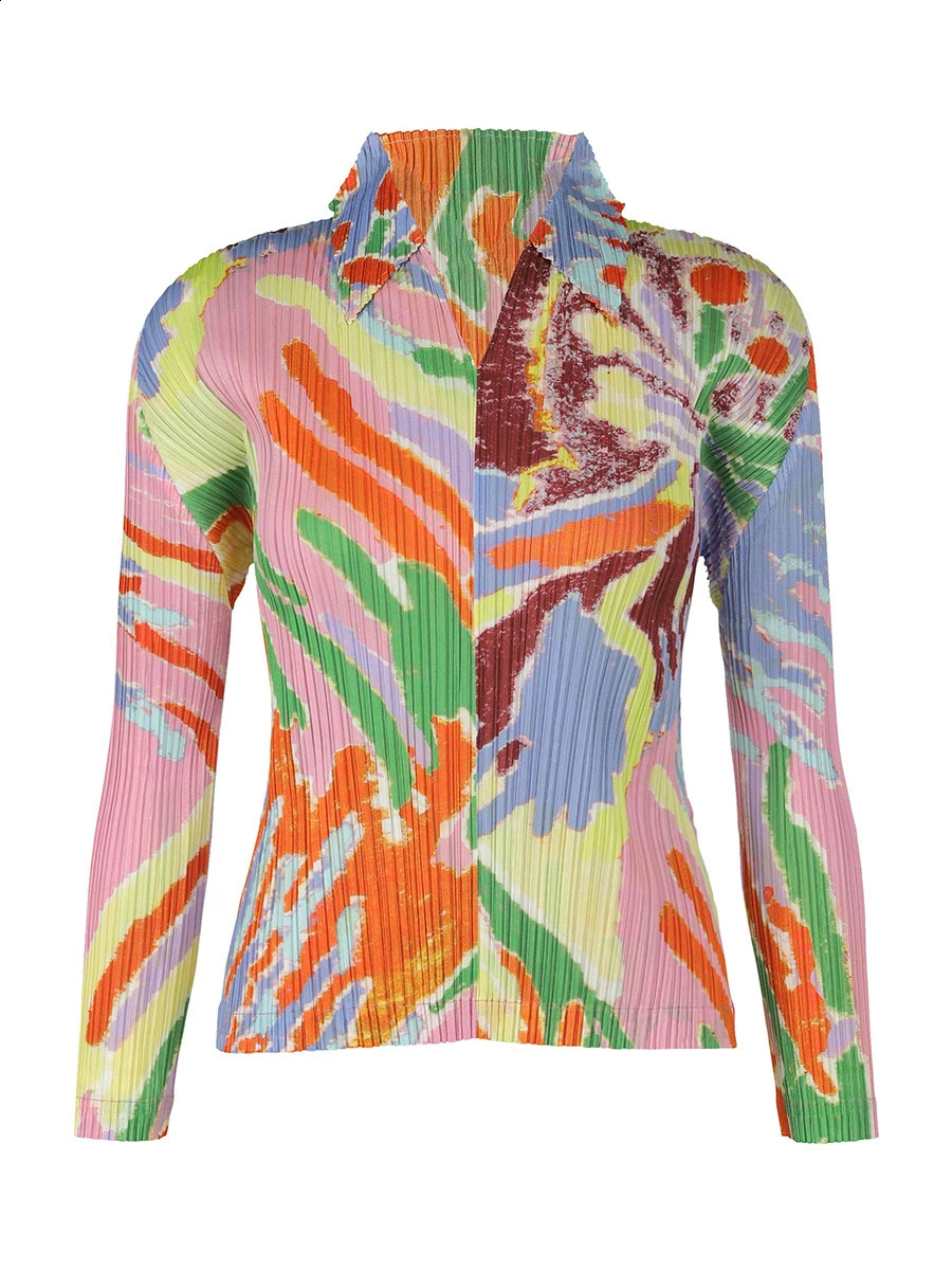 Miyake Pleated Printed Long Sleeve Polo Shirt 250905