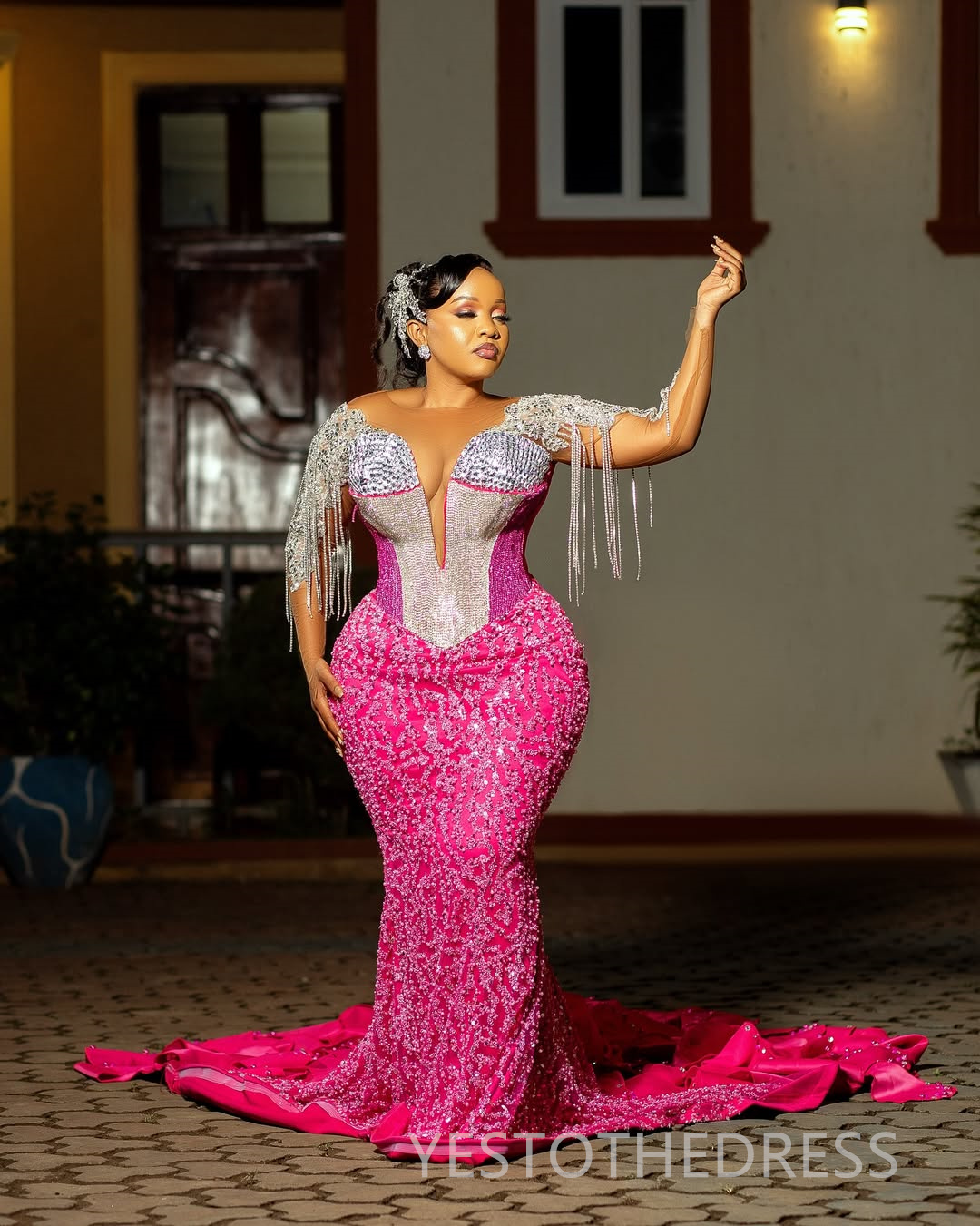 Plus Size Fuchsia Prom Dress 2025 Evening Dresses Elegant Dresses For Special Occasions Illusion Beaded Lace Tassel Birthday Dress Second Reception Go