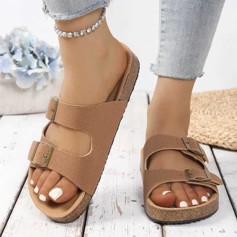 Slippers For Women Cork Footbed Beach Sandals Outdoor Suede Clogs Sandals With Adjustable Buckle Men Sandals W250905