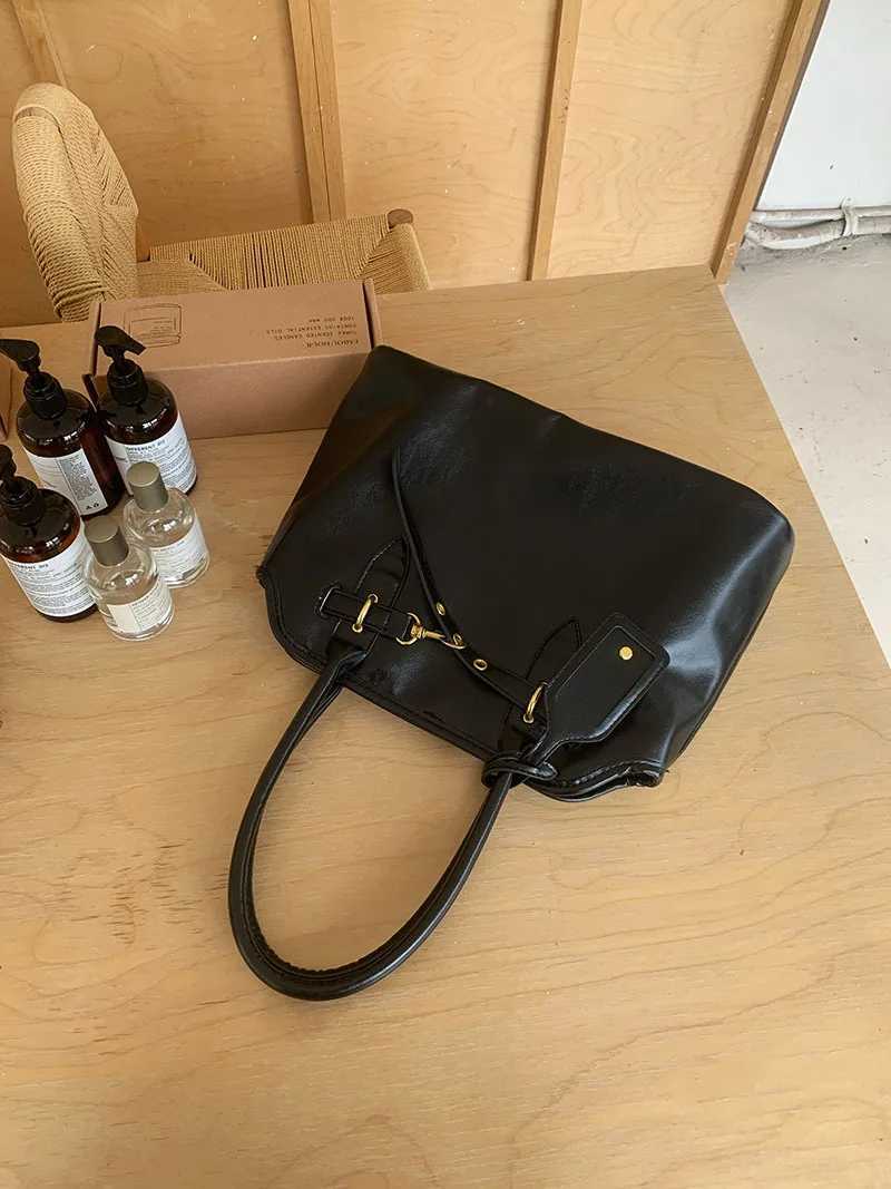CGCBAG Vintage Designer Tote Bag Casual Lage Capacity Womens Shoulder Bag Simple Commuting PU Leather Ladies Handbags Z250903