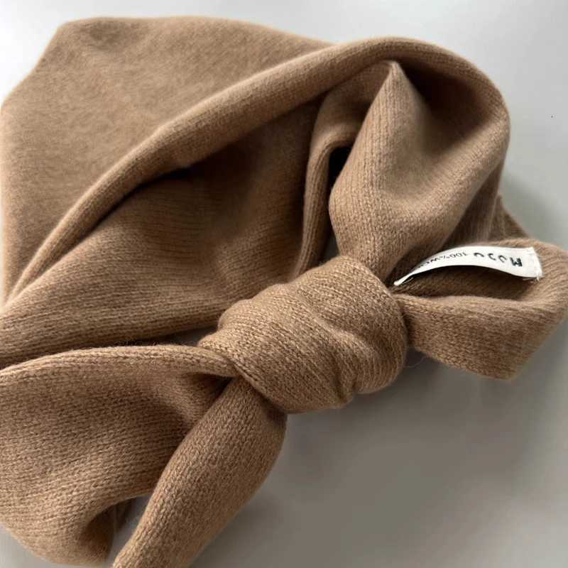 2024 wool cashmere triangle scarf winter warm small Knitted scarf Shoulder shl Hat scarfXJ250905