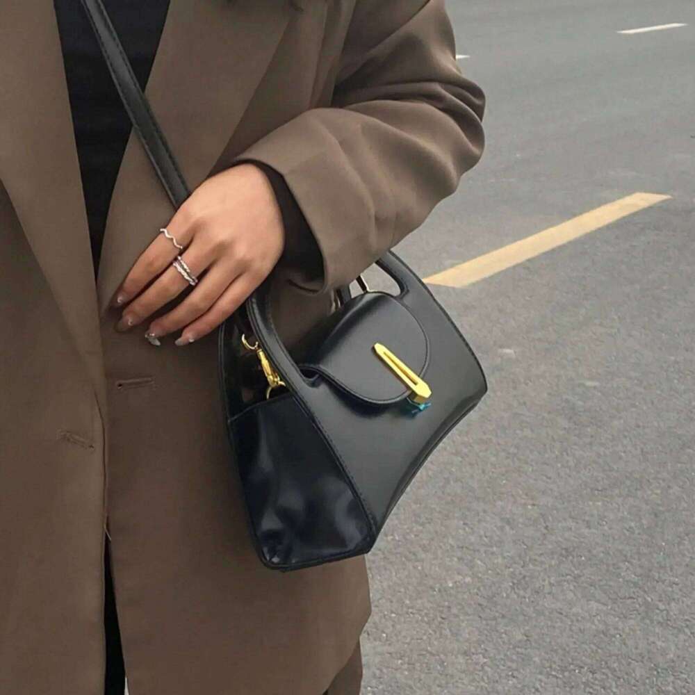 Handbags Women NEW Designer Small Shoulder Sling Bag Women's Vintage Crossbody For Woman Y2k Goth Techwear Gothic