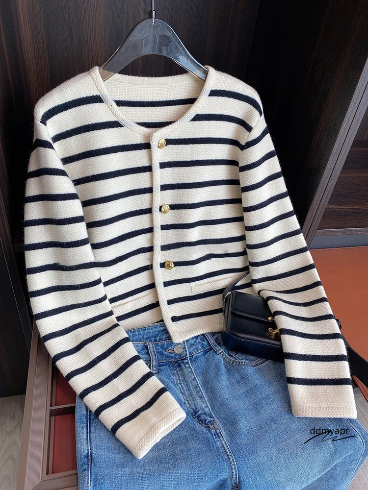 ddmyday Women Spring Autumn Sweaters O-Neck Stripe Knitted Cardigan Fashion Long Sleeve Casual Short Tops Korean Style New