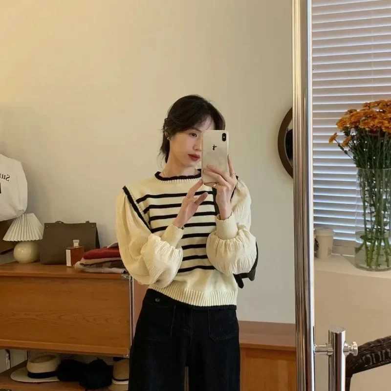 women Black and white striped fake twopiece knitted sweaters pring and autumn Korean soft glutinous pullover sweater female Z250905