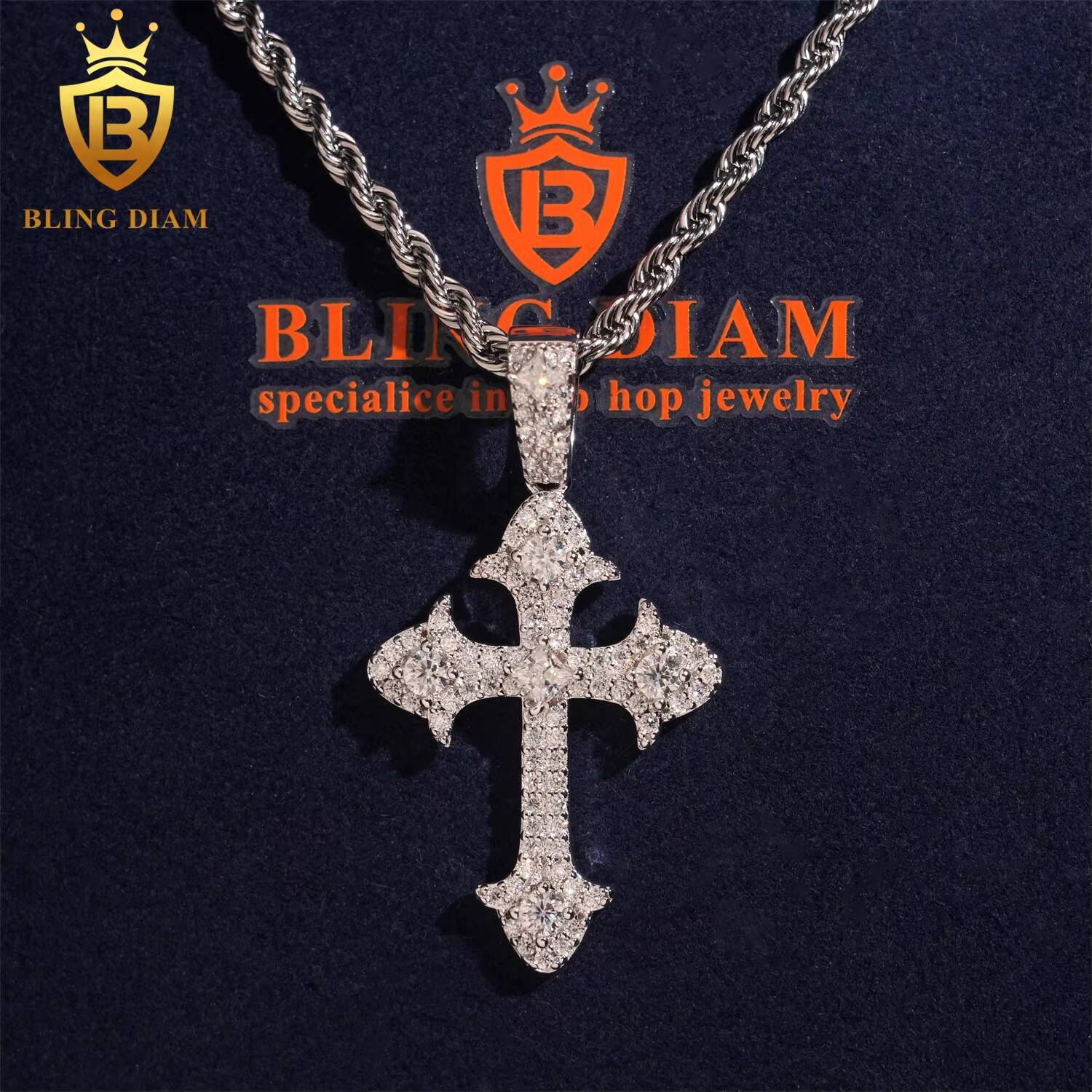 Fashion Jewelry 925 Sterling Silver Gold Plated Moissanite Cross Pendant Custom Hip Hop Iced Out Pendant Necklace Men