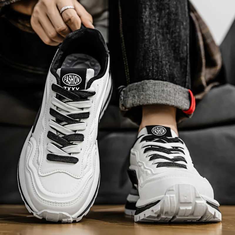 Mens Thick Sole Casual Sports Shoes Four Seasons New Soft Soles NonSlip Outdoor Running Shoes Walking Shoes Students Sneakers Z250905