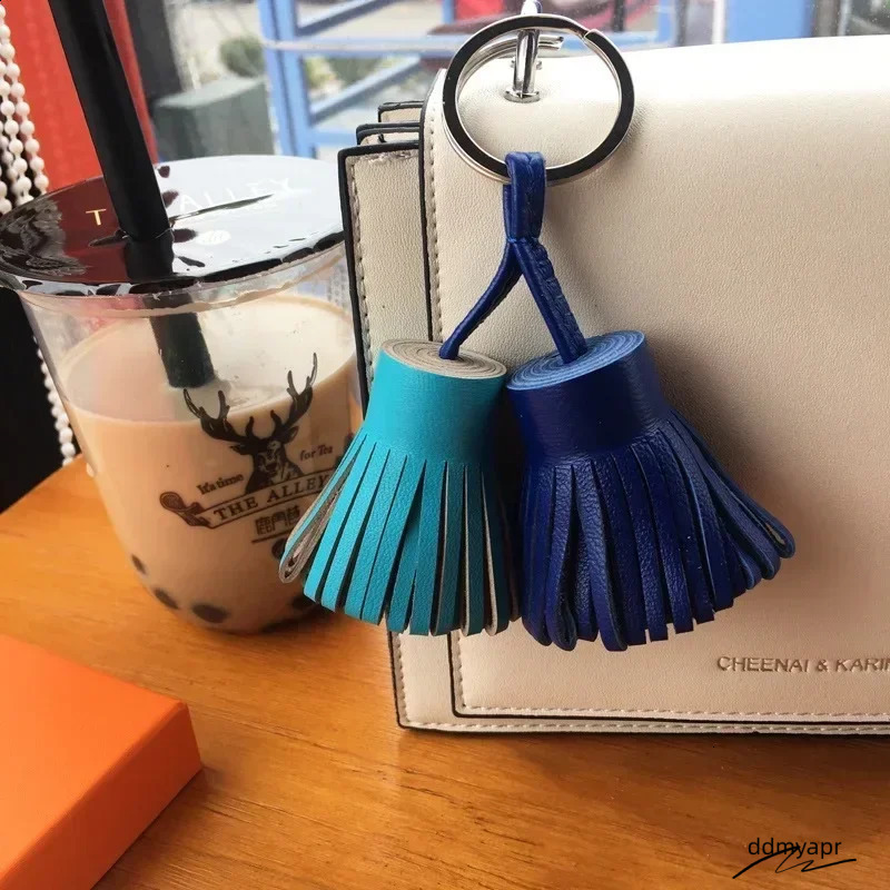 Fashion Leather Double Tassel Fringe Keychain Car Key Chain Ring Women Bag Charm Backpack Holders Ornament ddmydec Gift 250122 ddmydec ddmydec ddmydec
