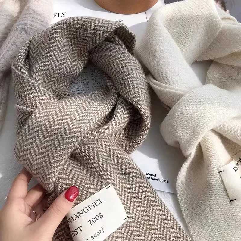 Womens Scarves High Quality Knitted Scarf Vintage Stripe Patterns Scarves Winter Outdoors Warm Scarves 2023 Autumn Winter BlackXJ250905
