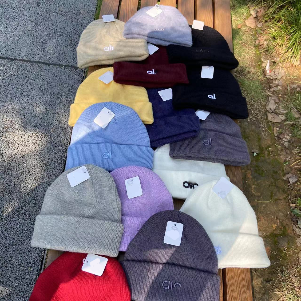 Designer Beanie Hats For Men Knitted Bonnets Winter Hat Fall Skull Cap Casual Travel Classical Beanies Black Grey Keep Warm
