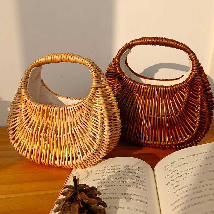 New Summer Bohemian Rattan Straw Bag Ladies Vegetable Basket Woven Bag Women Totes Bag Casual Travel Beach Clutch Bags Sac Z250903