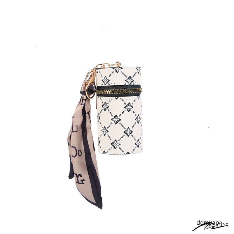 Leather ddmydec Bucket Pendant Earphone Lipstick Mini Keychain Bag Key Pouch Women Accessories Keyring Gift250710 ddmydec