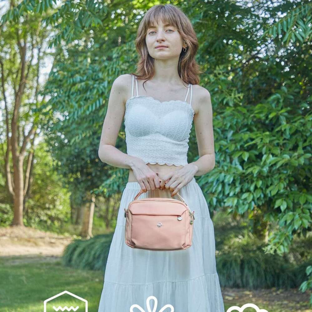 Trendy Women's 2025 New Urban Simple Single Shoulder Crossbody Bag Multi-layer Lightweight Nylon Fabric Casual Handbag for Women