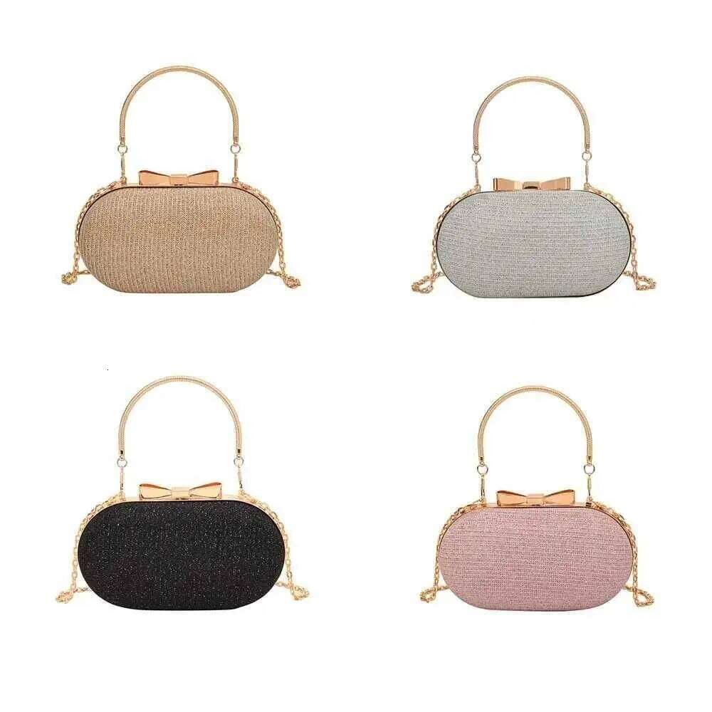 Evening Clutch Women Shiny Handbag Heart Shape Metal Clutches Fashion Chain Shoulder Crossbody Bag Lady Pursec241218