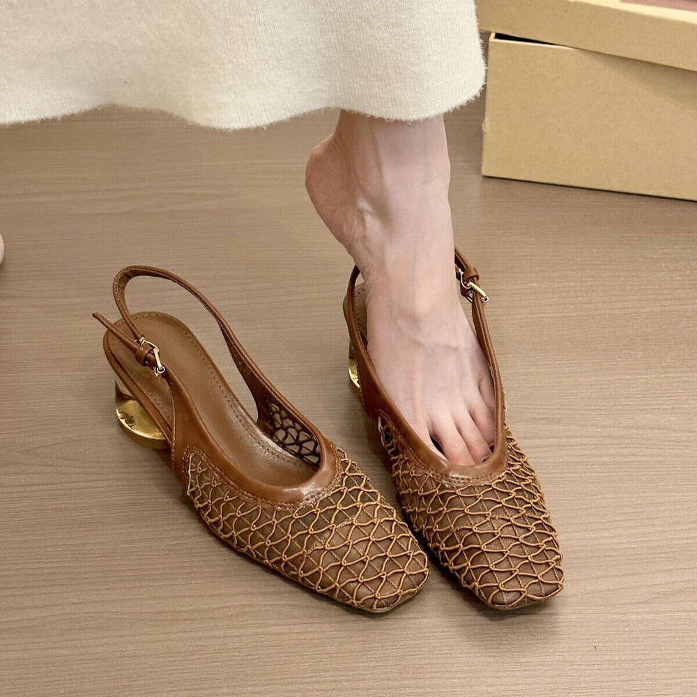 Modern Heroine Temperament Squ Toe Woven Closed Back Sandals for Women Spring 2025 Crystal Heel Single Shoes