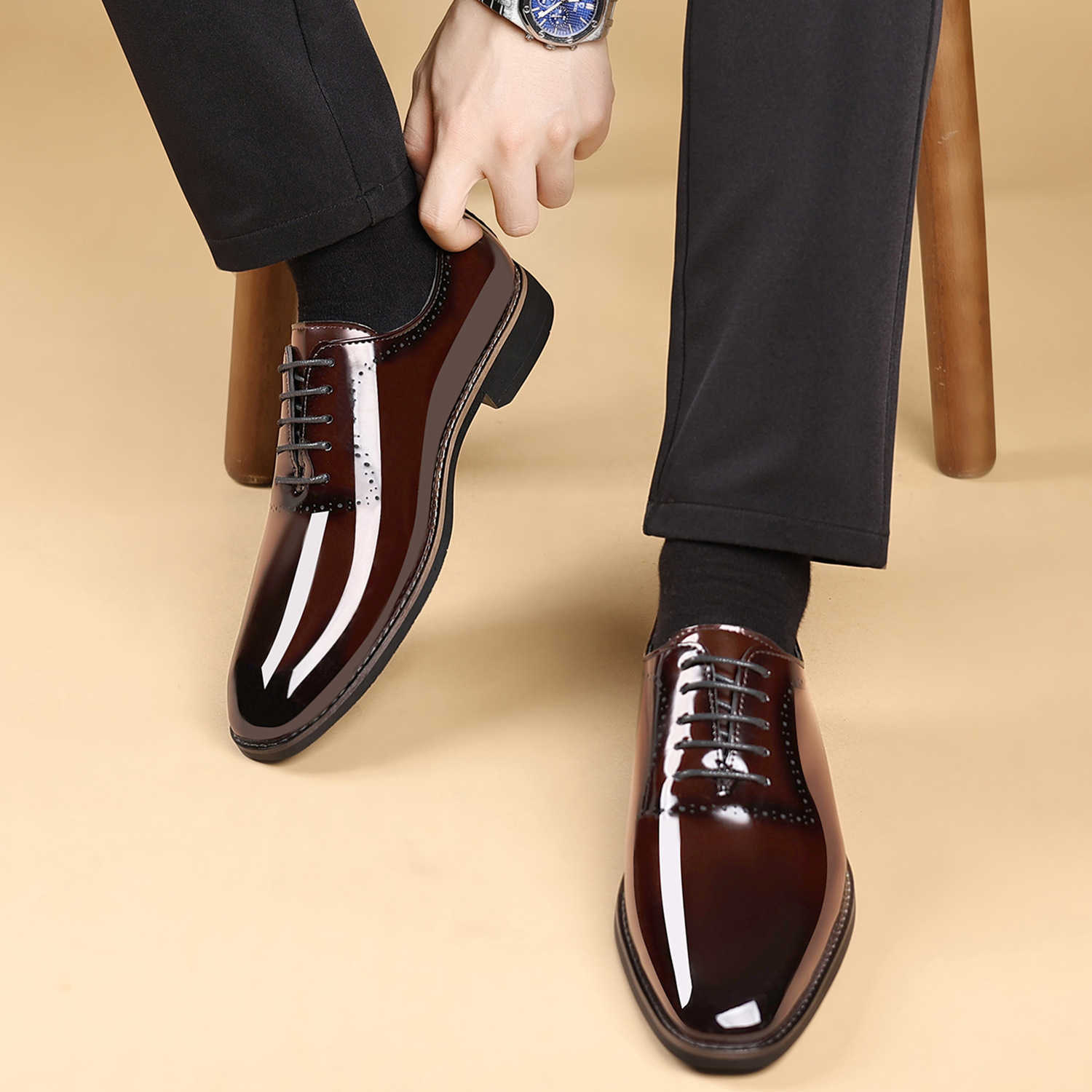 7903 Lace Up Patent Leather Carved Mens Square Toed Business Formal Leather Shoes Glossy Leather Mens Shoes