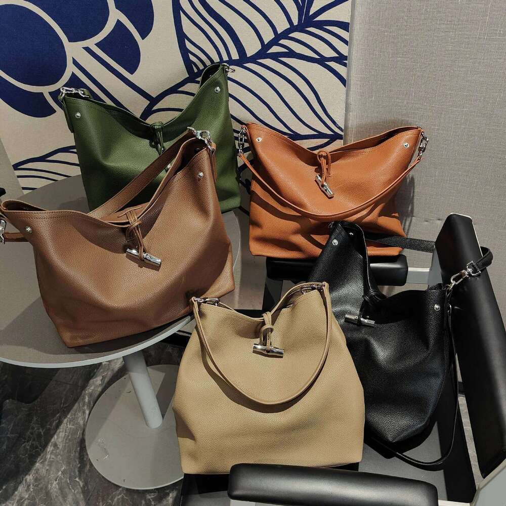 Designer Bags Genuine Leather Korean Fashion Bucket Commuting Simple Head Layer Cowhide Underarm Single Shoulder Crossbody Bag 2025 New