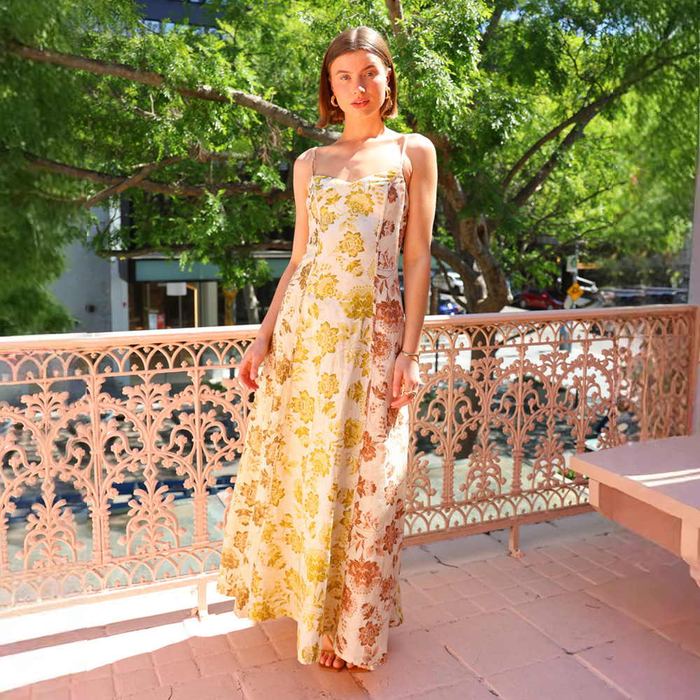 2025 Fashion Casual Printed Sexy Backless Strap Flared Dress