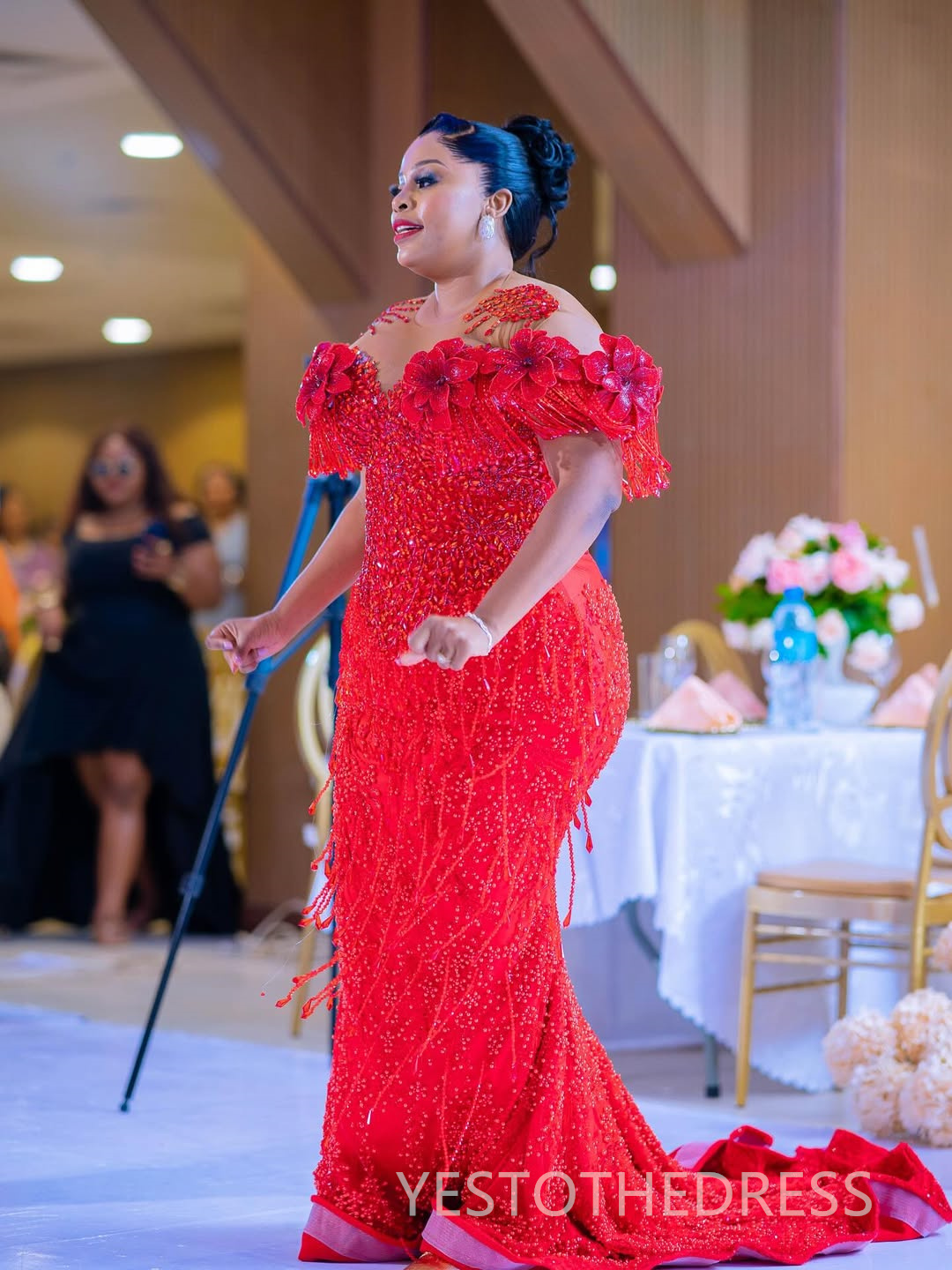 Plus Size Red Prom Dress 2025 Evening Dresses Elegant Dresses For Special Occasions Illusion Beaded Lace Tassel Birthday Dress Second Reception Gown A