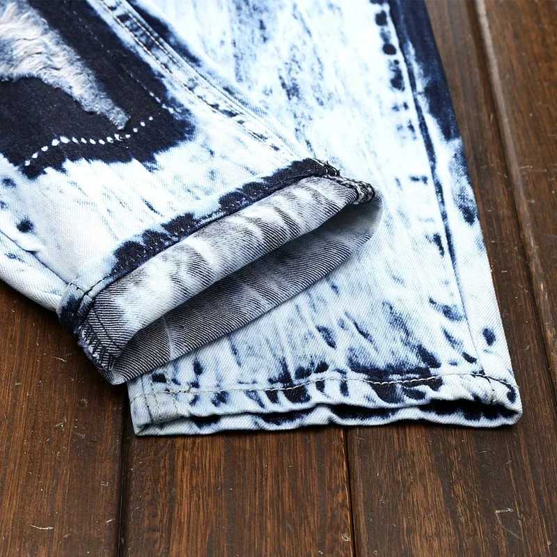 Mens Embroidered Patchwork Ripped Jeans without Belt Slim Fashion High Street Motorcycle Denim Pants Male Designer Clothes W250905